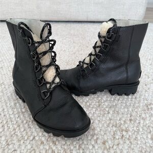 Sorel Lennox Leather Boot with Sherpa Size 9